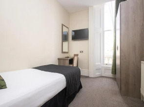 Kensington Gardens Hotel