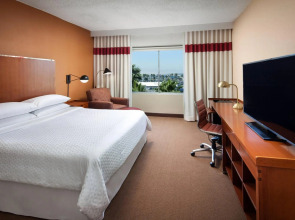 Four Points by Sheraton Los Angeles International Airport (США)