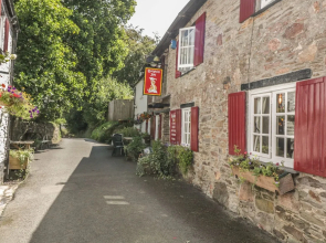 3 Rock Cottages