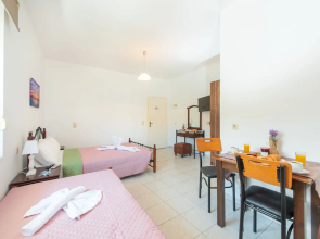 Almy Beach Hotel