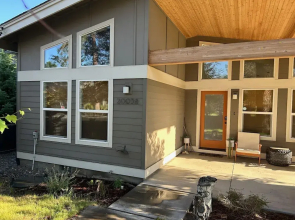 Dwell 30 Days Minimum 3 Bedroom Home by RedAwning