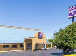 Knights Inn Murfreesboro