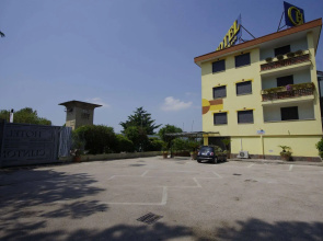 Hotel Clinton