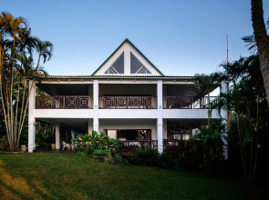 St Lucia Eco-Lodge
