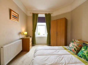 Brae View Coastal Gem