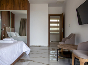 Zavia Apartment (2B)