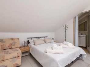 Beautiful Apartment in Senj With Wifi