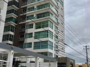 Eclectic 3 Levels, 5 Bedrooms Penthouse