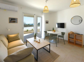 Résidence Marina di Bravone - appartement 8 personnes 1er étage N127-128