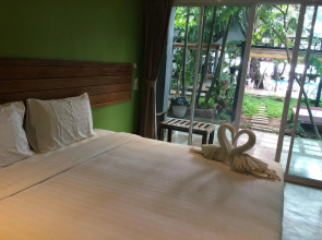 Apple Beachfront Resort