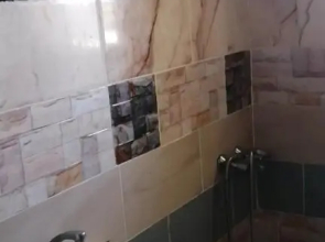 شاليهين منفصلين على حمام السباحه للعائلات فقط قريه اللوتس الدور الثالث و الرابع