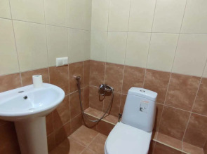 Yousinn (Юсинн) на улице Добролюбова