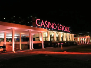 Cascais Estoril Apartment 400 M From Beach