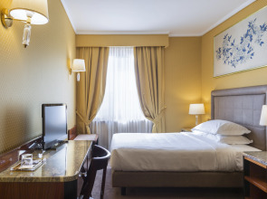 Отель Doria Grand Hotel