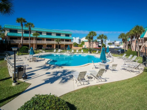 SEA Haven 118 [3/2] Free Activities! & Oceanfront Wifi Pool