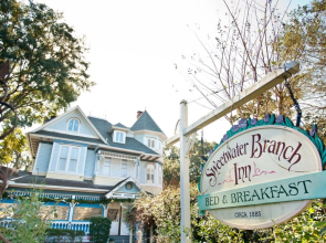 Sweetwater Branch Inn
