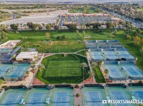 Marriott's Desert Springs Villas