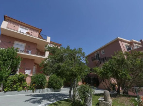 Pelagos Apartments