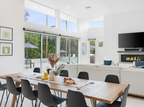Polo Villa 7 by Avantstay Features Entertainer s Backyard Game Room 260316 5 Bedrooms
