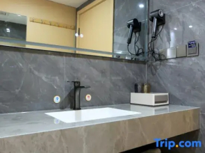 Fanya Qingju Hotel (Jiuzhaigou County Town)