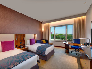 Crowne Plaza Muscat OCEC by IHG