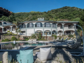 SoapBerry House Escazu