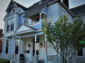 1895 Washington Hotel