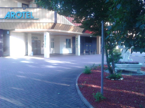 Best Living Hotel Arotel