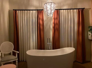 Noa's Boutique Hotel