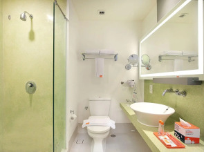 HARRIS Hotel Kuta Tuban Bali