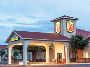 Super 8 by Wyndham Willcox