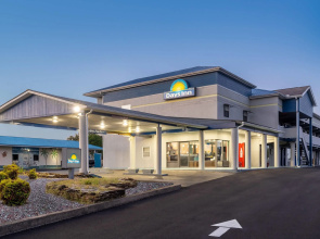 Days Inn by Wyndham Greeneville