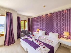 Riva Bodrum Resort - All Inclusive - Adult Only