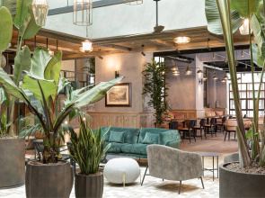 DoubleTree by Hilton Rome Monti