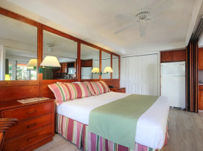 The Summit Resort Hotel