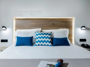 Carian Hotel