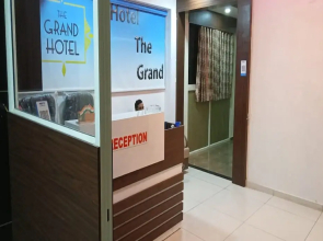 Hotel The Grand