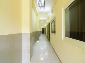 OYO 45428 MG Residency