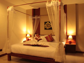 Patong Hemingway's Hotel