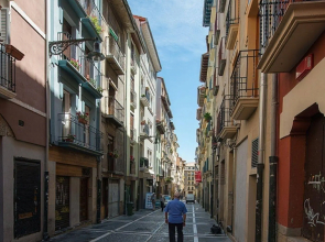 Heart of Pamplona Apartment