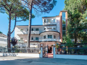 Hotel Villa Pina
