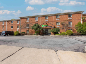 Suburban Studios Copley Akron West