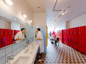 Fabrika Hostel & Suites - хостел