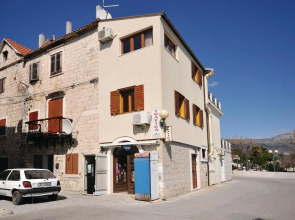 Stunning Home in Kastel Stari With Wifi and 1 Bedrooms