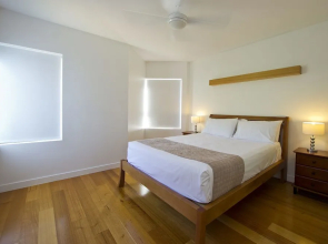 Maggies Beachfront Apt. 11