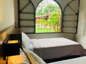 Hostel SLG
