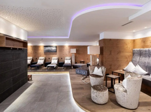 Almhof Alpin Apartments & Spa