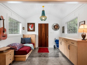 NEW Folly Vacation Listing 209 East Cottage near the beach