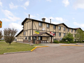 Super 8 by Wyndham Regina