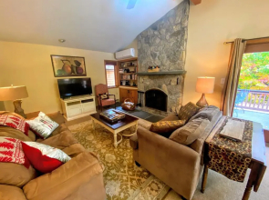 O1 Slopeside Bretton Woods Cottage With Ac Large Patio And Private Yard Walk To Slopes